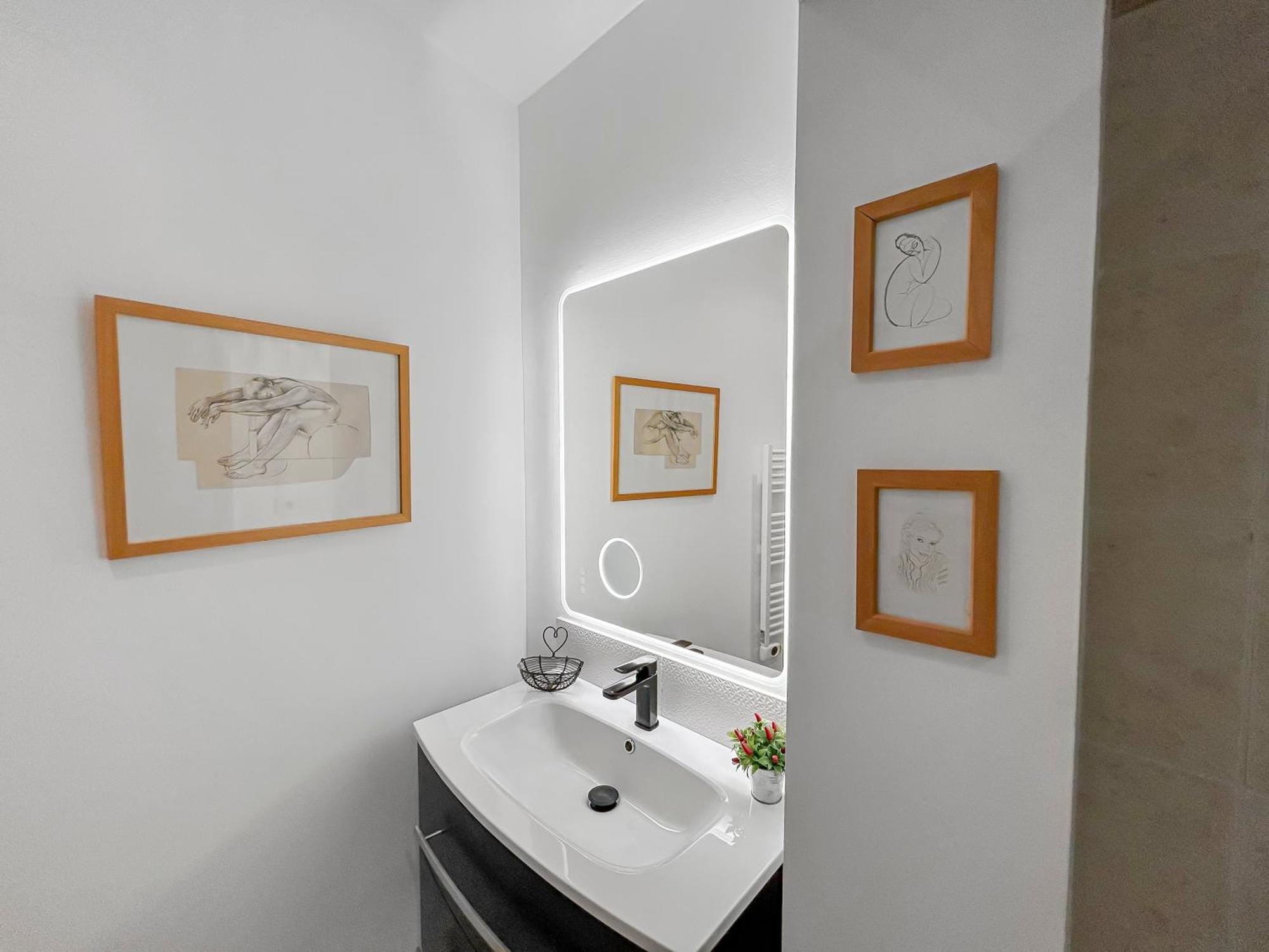 Nid Douillet Au Coeur D'Uzes Apartment Екстериор снимка