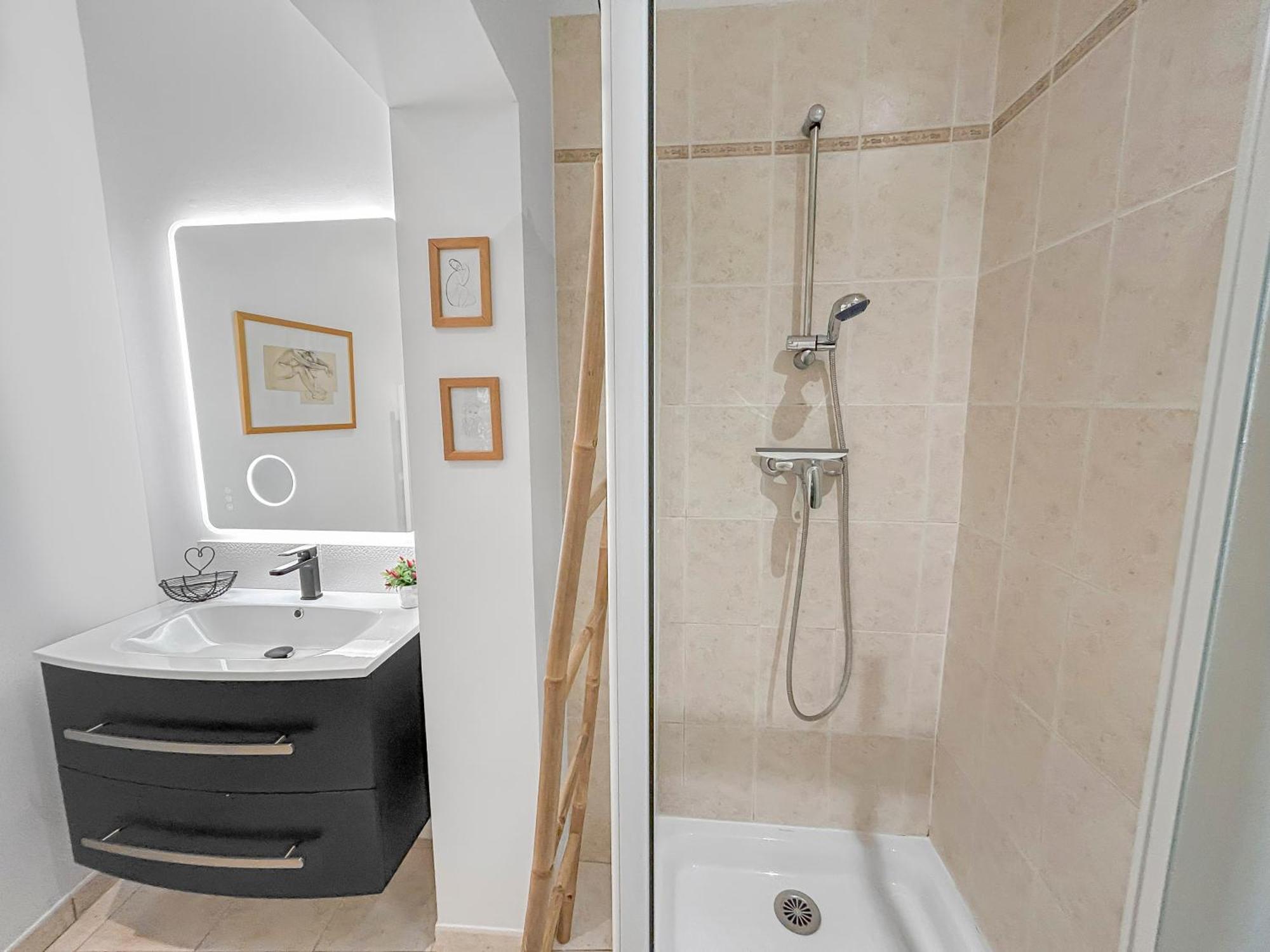 Nid Douillet Au Coeur D'Uzes Apartment Екстериор снимка